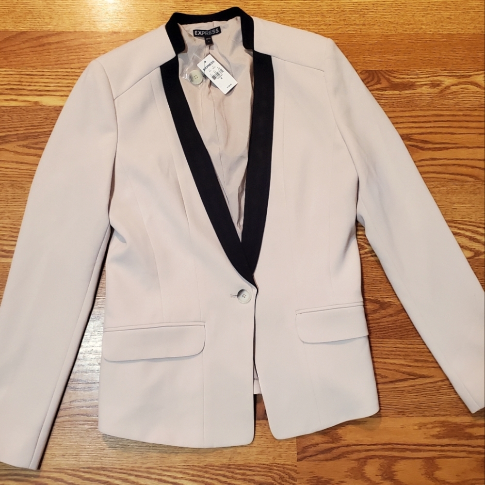 NEW EXPRESS CREAM BLACK BLAZER SZ 8